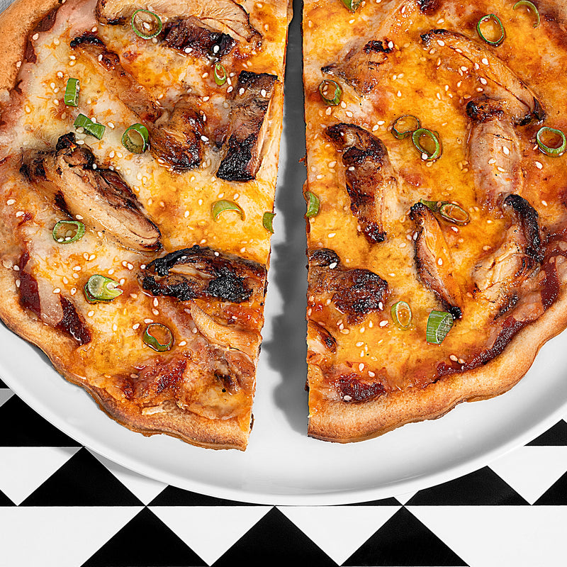 Grilled Honey Sriracha Chicken Pizza