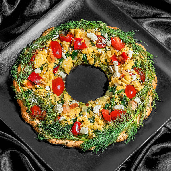 Holiday Wreath Breakfast Pizza