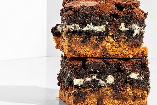 Chocolate Chip Cookie Dough n' Oreo Brownies