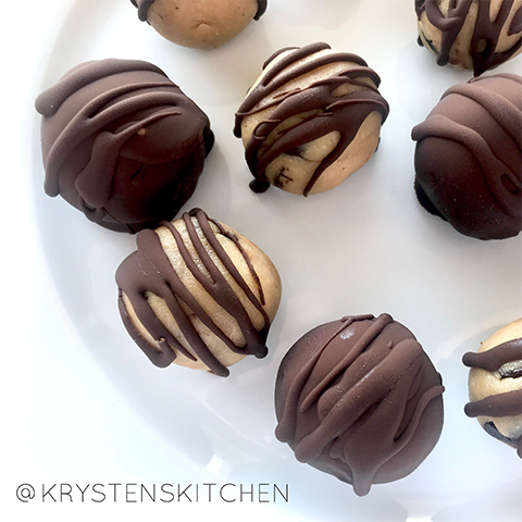 3 Ingredient Peppermint Cookie Dough Truffles